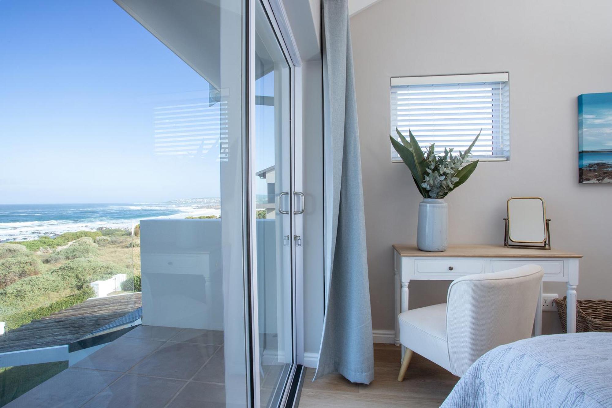 Seapearl Oceanfront Villa And Cottage Hermanus Esterno foto